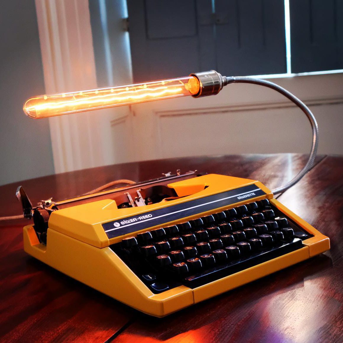 Vintage Typewriter Lamp